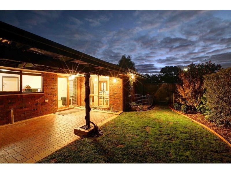 31 Willislie Crescent, Berwick VIC 3806