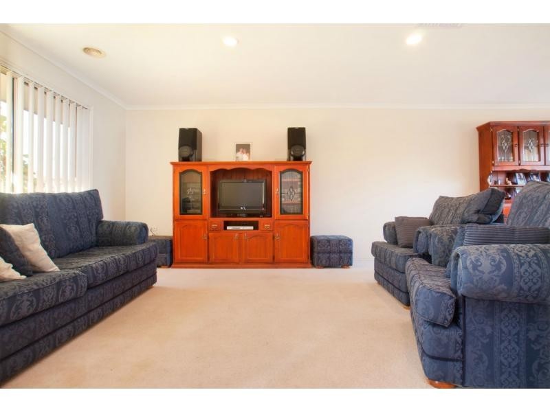 23 The Avenue, Narre Warren South VIC 3805