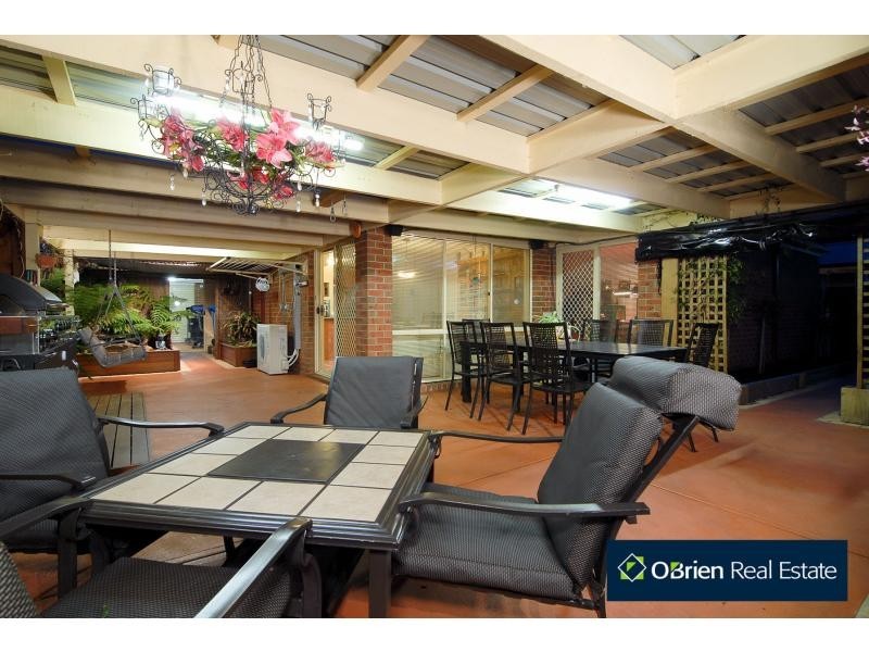 108 Harrington Drive, Narre Warren South VIC 3805