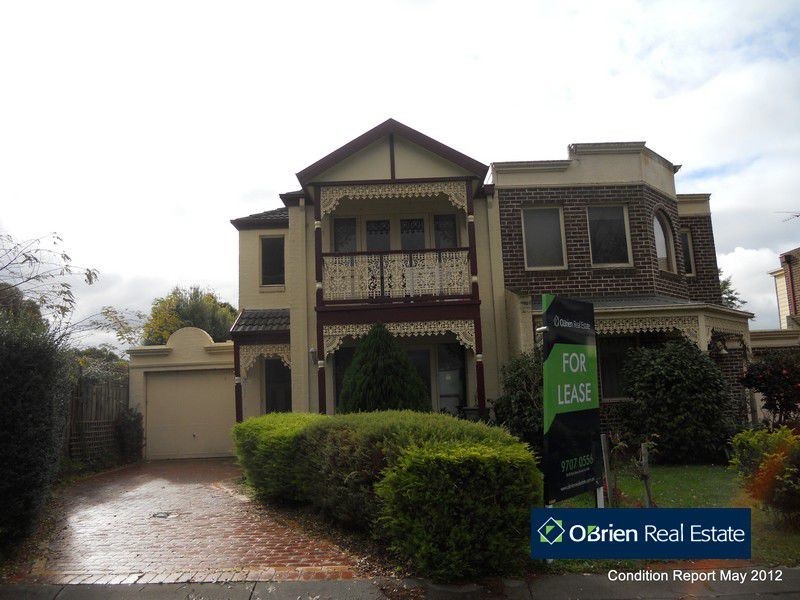 13 Tarangower Place, Berwick VIC 3806
