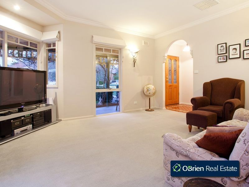 7 James Court, Narre Warren VIC 3805