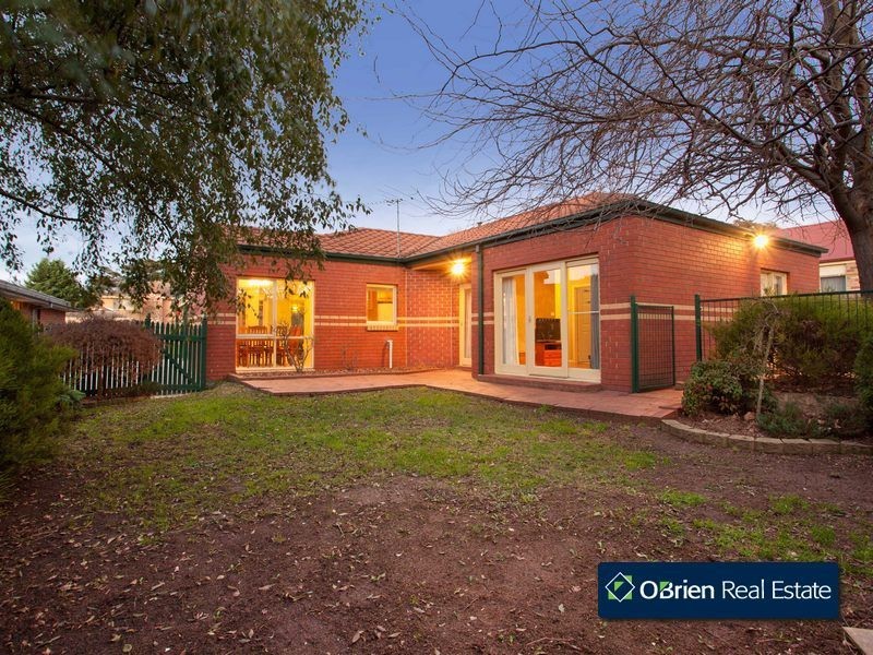7 James Court, Narre Warren VIC 3805