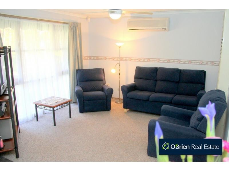 30 Leonard Avenue, Berwick VIC 3806