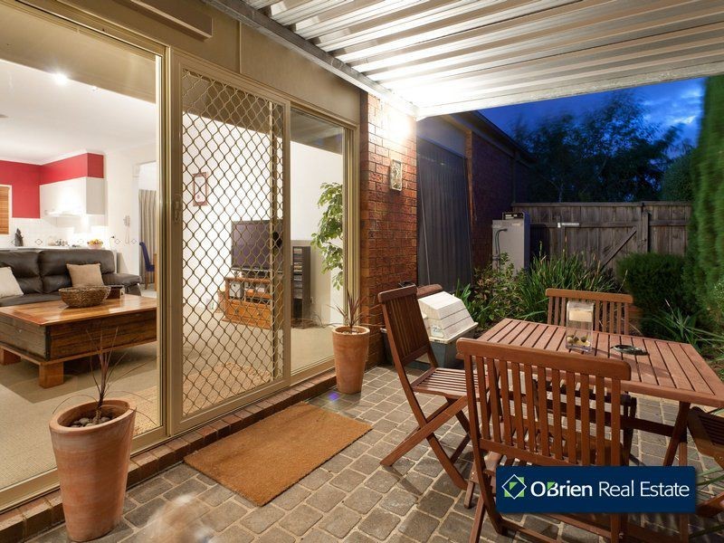 8 Gellibrand Court, Berwick VIC 3806