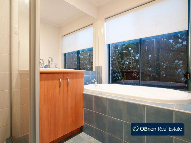 13 The Oval, Berwick VIC 3806