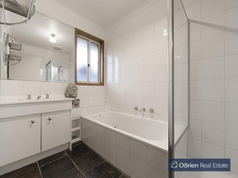 18 Kilfera Court, Narre Warren VIC 3805