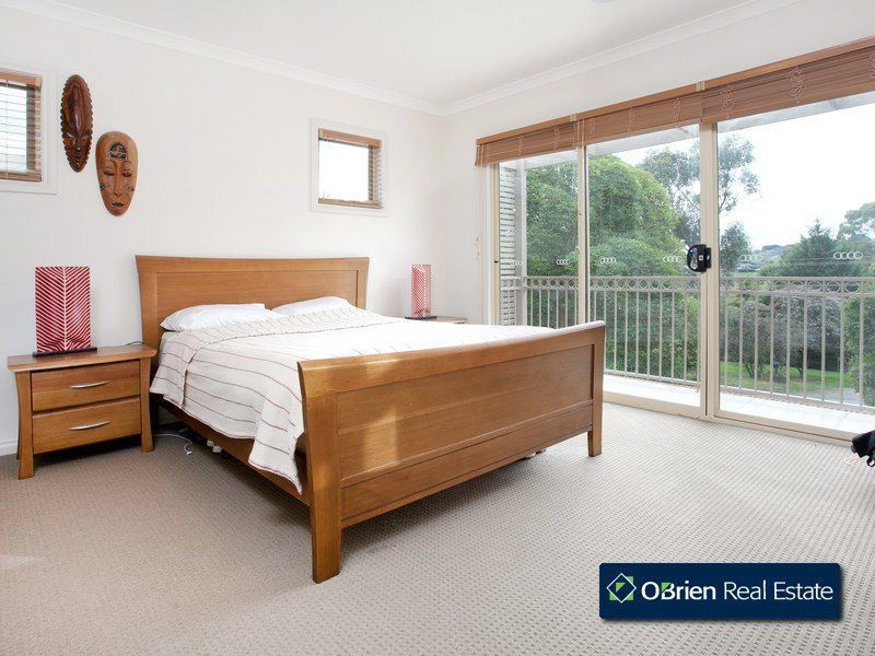 1/42 Inglis Road, Berwick VIC 3806