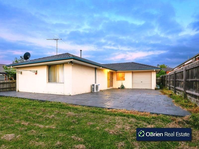 16 Lassiter Court, Narre Warren South VIC 3805