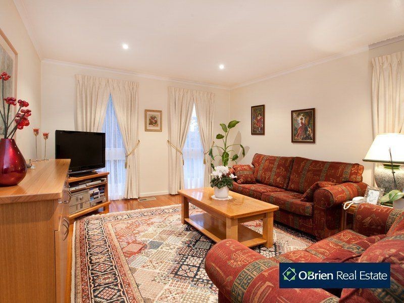 11 Finsbury Court, Dandenong North VIC 3175