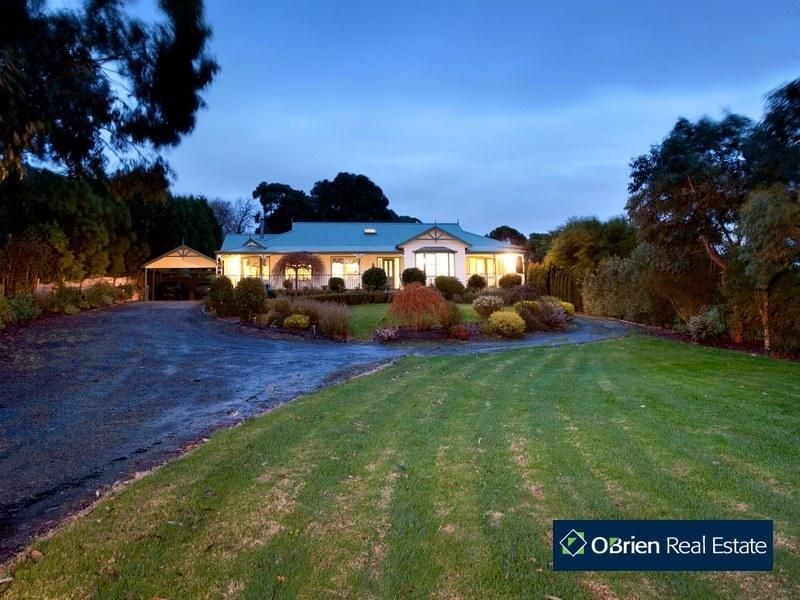35 Bailey Road, Narre Warren North VIC 3804