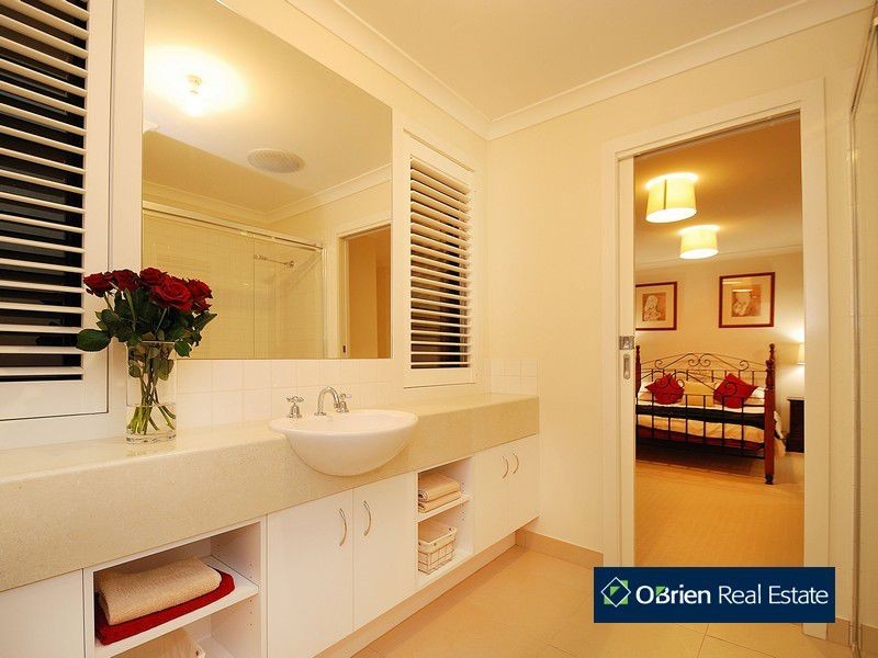 52 Grices Road, Berwick VIC 3806