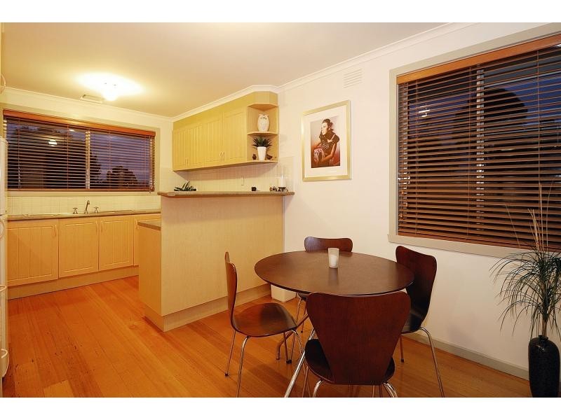 8 Slingsby Avenue, Beaconsfield VIC 3807