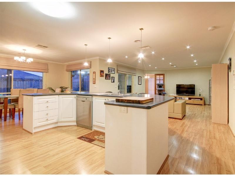 108 Moondarra Drive, Berwick VIC 3806