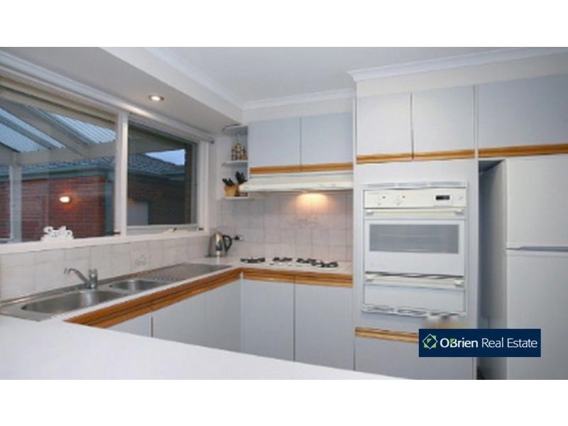 1 Godwin Avenue, Narre Warren VIC 3805