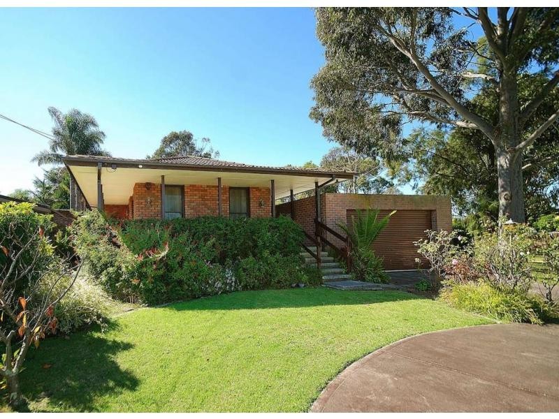 22 Meadow Wood Walk, Narre Warren VIC 3805