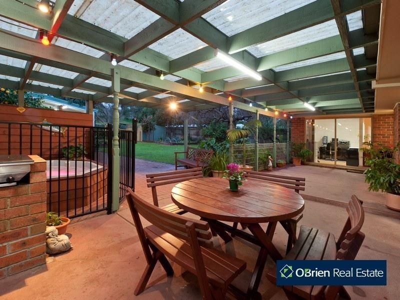 73 Cheviot Avenue, Berwick VIC 3806