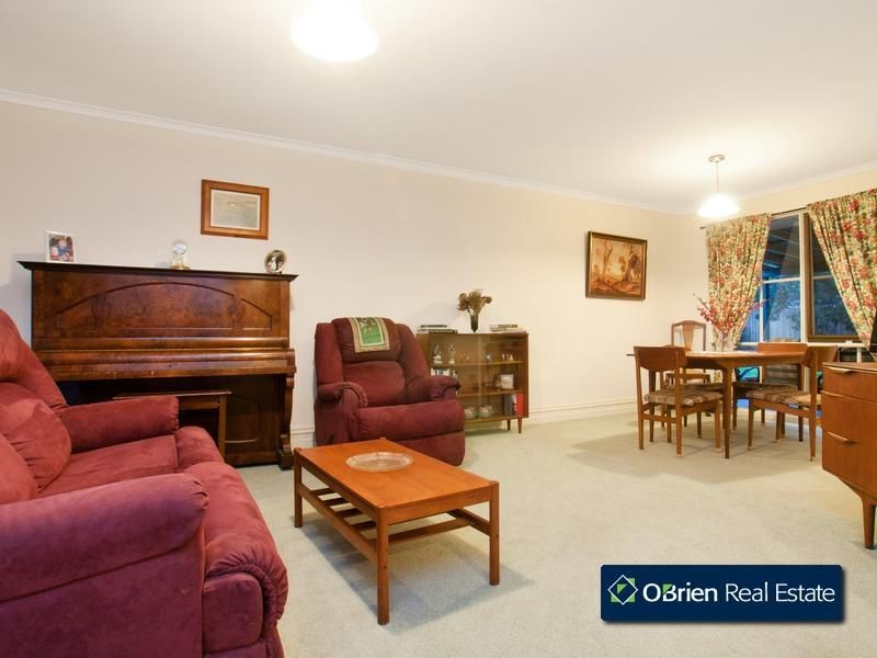 3 Neagle Mews, Berwick VIC 3806