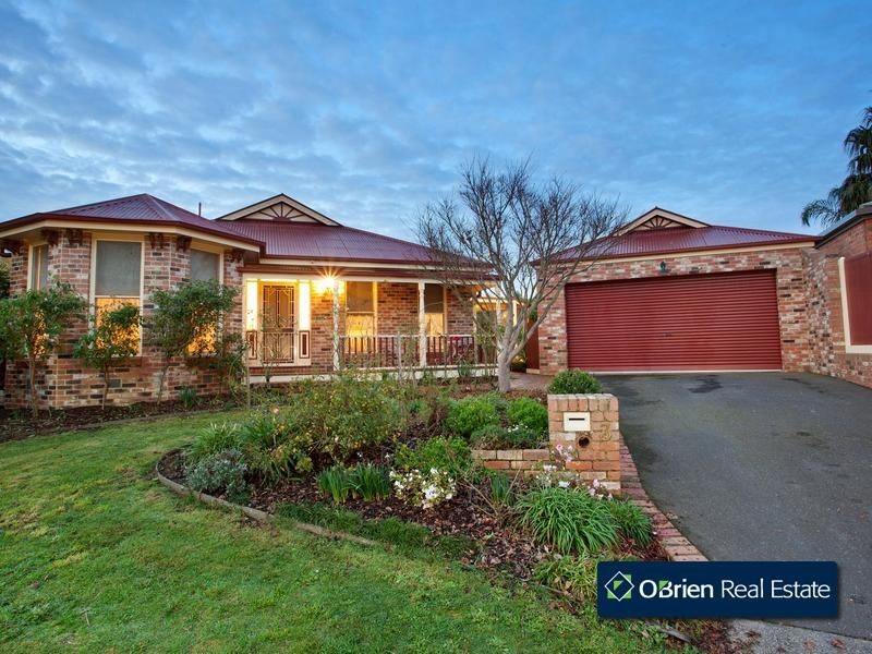 3 Akita Court, Berwick VIC 3806
