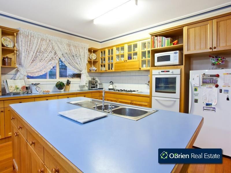 3 Akita Court, Berwick VIC 3806