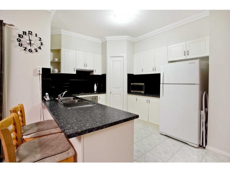 34 Wembly Drive, Berwick VIC 3806