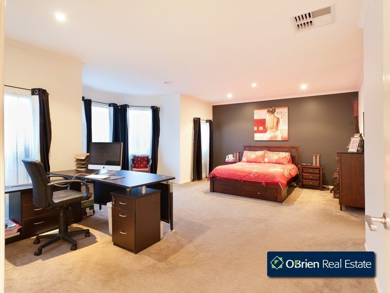 8 Jones Court, Beaconsfield VIC 3807