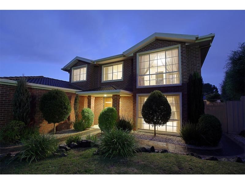 12 Balanka Court, Berwick VIC 3806