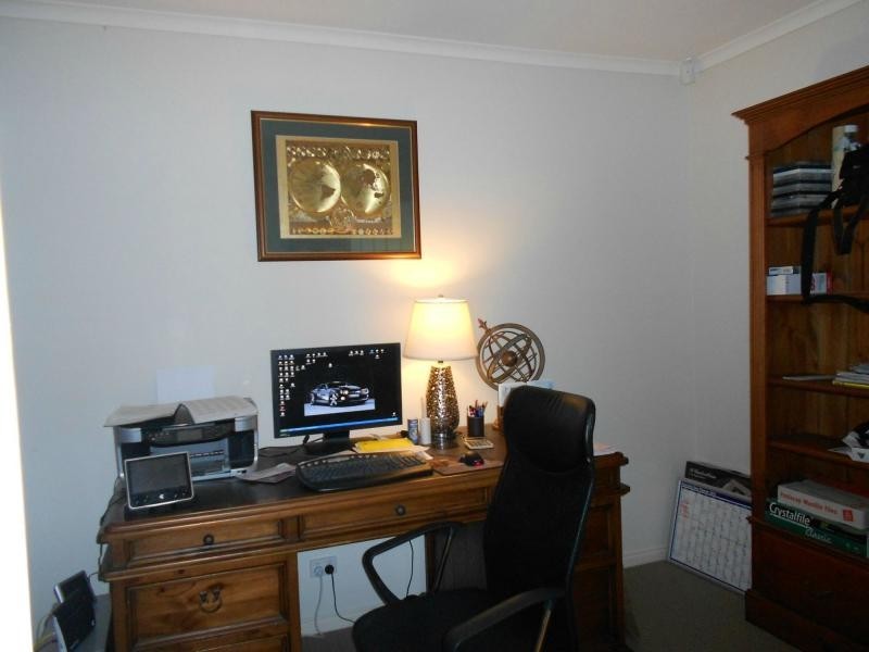 94 Golf Links Road, Berwick VIC 3806