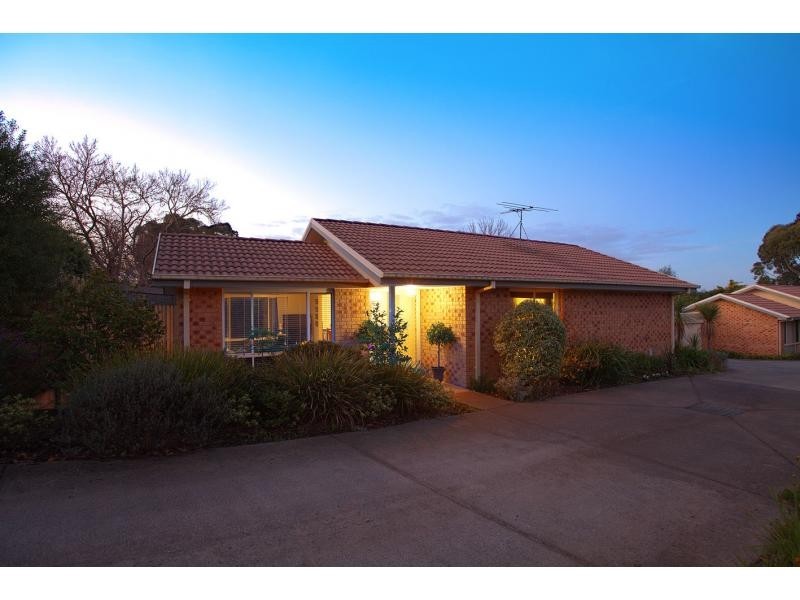 Unit 1/10 Buchanan Road, Berwick VIC 3806