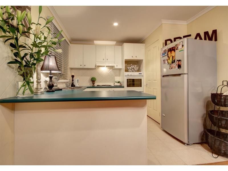 Unit 1/10 Buchanan Road, Berwick VIC 3806