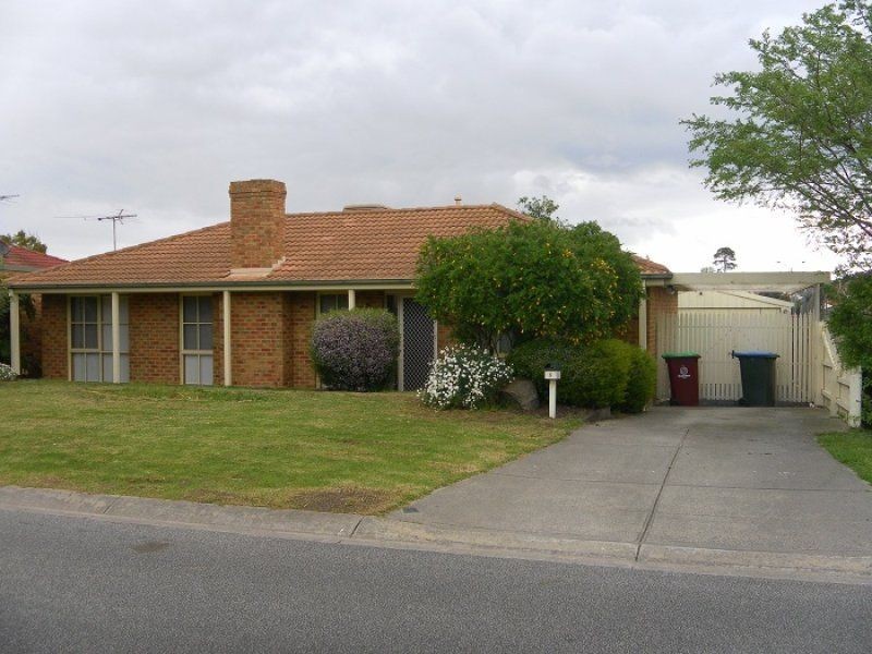 5 Euroa Avenue, Berwick VIC 3806