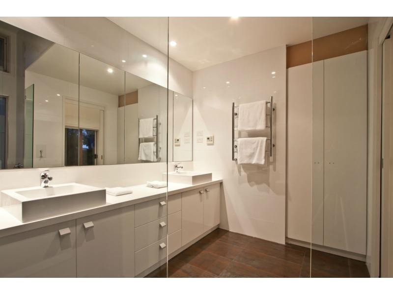 10 Clover Close, Berwick VIC 3806
