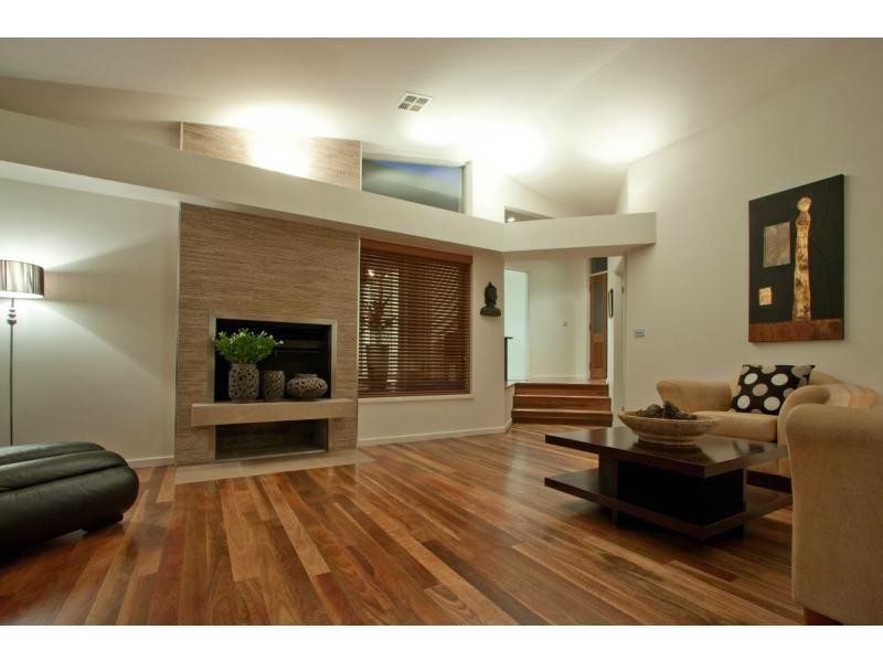 10 Clover Close, Berwick VIC 3806