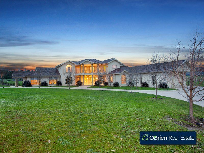 41-43 Glen Moidart Drive, Berwick VIC 3806