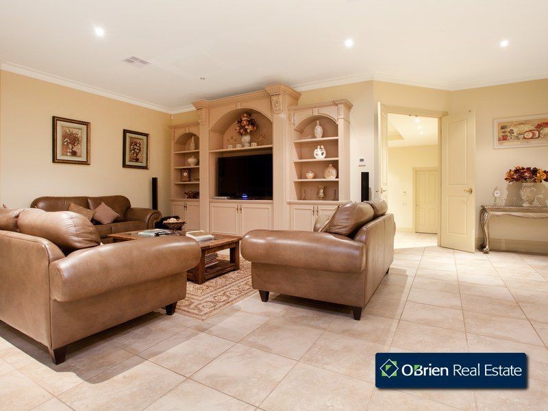 41-43 Glen Moidart Drive, Berwick VIC 3806