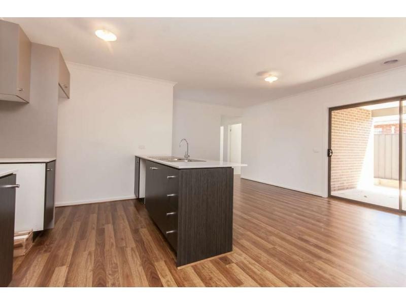 97 Sabel Drive, Cranbourne North VIC 3977