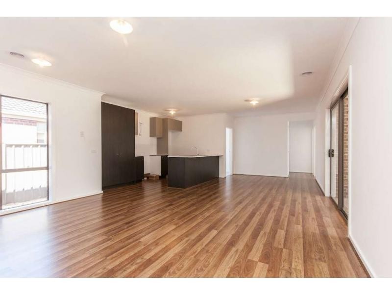 97 Sabel Drive, Cranbourne North VIC 3977