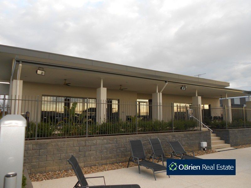 38 Meridian Circuit, Berwick VIC 3806