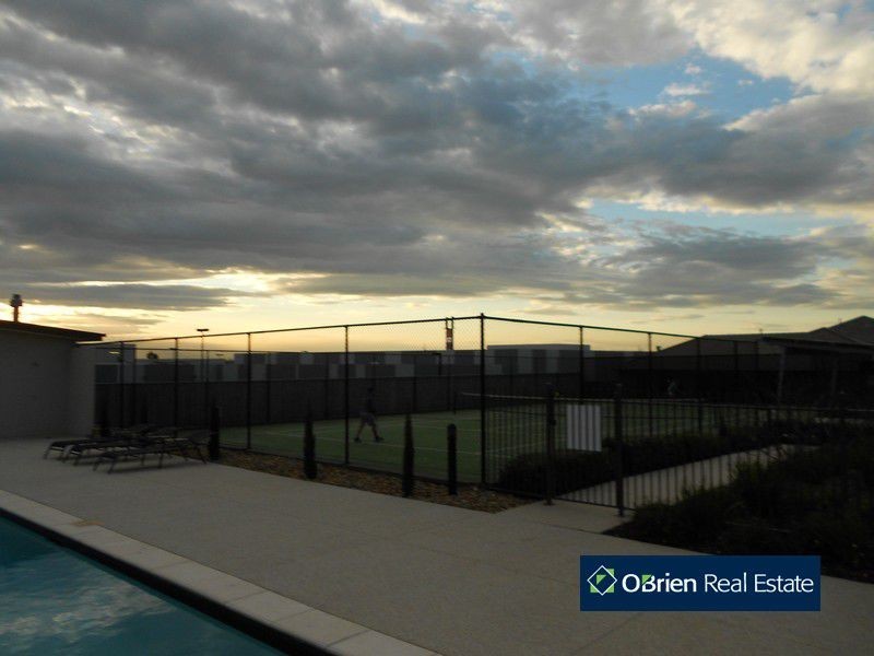 38 Meridian Circuit, Berwick VIC 3806