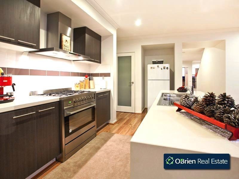 1 Flinders Park Drive, Arena, Officer VIC 3809