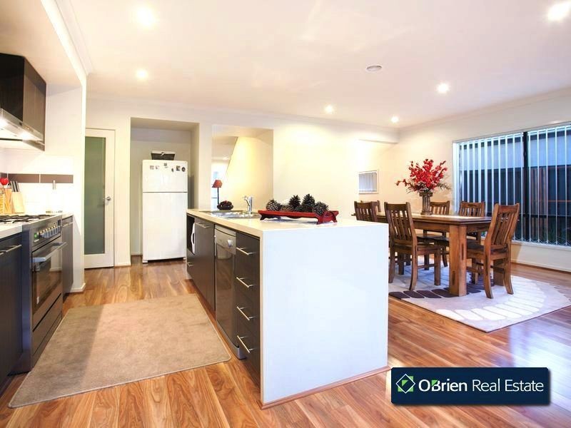 1 Flinders Park Drive, Arena, Officer VIC 3809