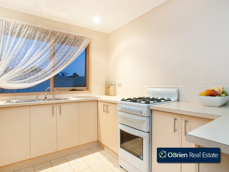 8 Jarman Drive, Langwarrin VIC 3910