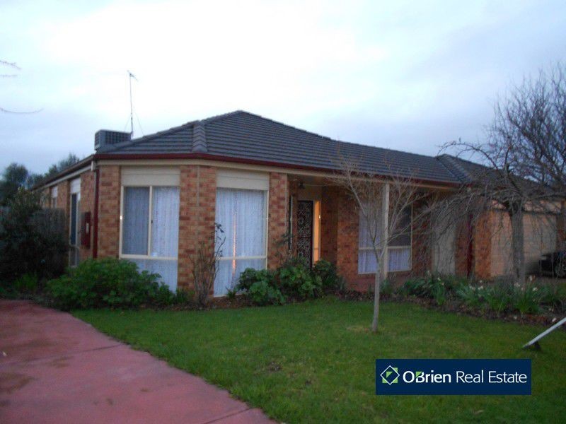 59 Melville Park Drive, Berwick VIC 3806