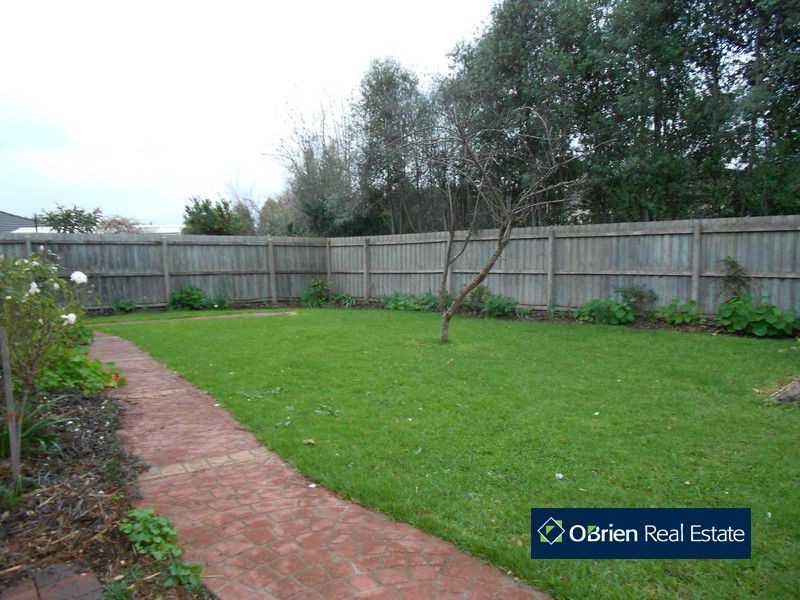 59 Melville Park Drive, Berwick VIC 3806