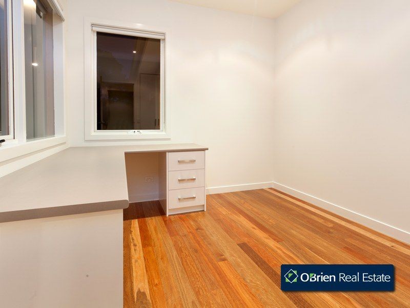 20A Hazeldene Court, Berwick VIC 3806