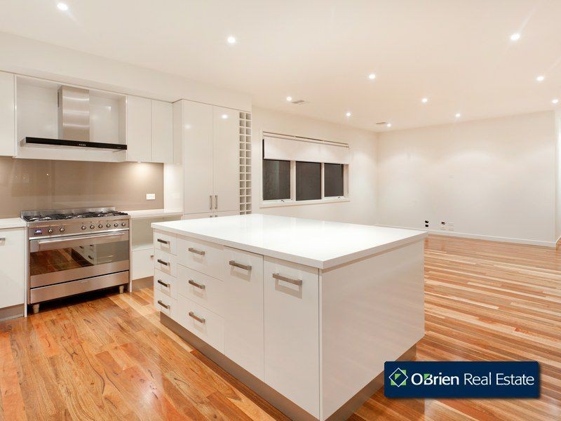 20A Hazeldene Court, Berwick VIC 3806