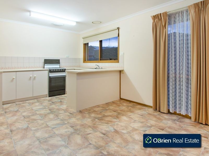 Unit 4/24-26 Brisbane Street, Berwick VIC 3806