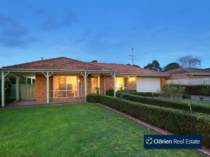18 Royston Avenue, Berwick VIC 3806