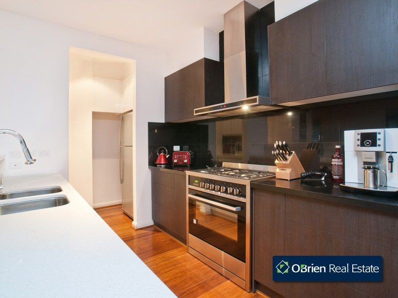 2/116 Brisbane Street, Berwick VIC 3806