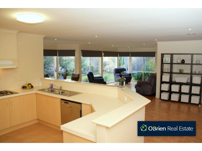 4 Greythorne Court, Narre Warren VIC 3805