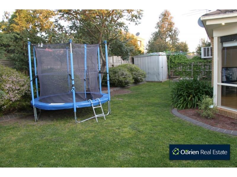 4 Greythorne Court, Narre Warren VIC 3805